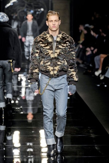 Fotoservizio/FW 2012-2013/MEN/VERSACE/D1/23