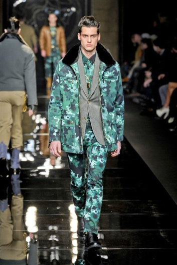 Fotoservizio/FW 2012-2013/MEN/VERSACE/D1/32