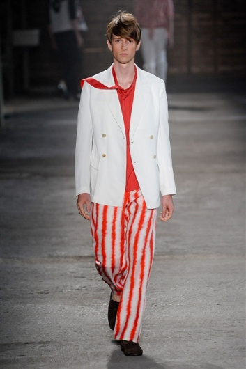 Fotoservizio/SS 2012/MEN/ALEXANDER MCQUEEN/D1/8
