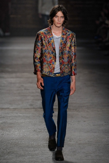 Fotoservizio/SS 2012/MEN/ALEXANDER MCQUEEN/D1/13