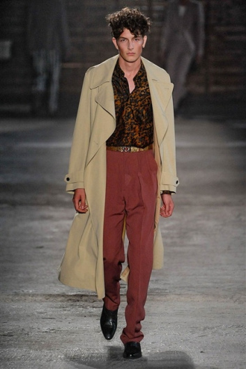 Fotoservizio/SS 2012/MEN/ALEXANDER MCQUEEN/D1/19