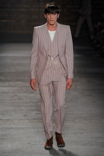 Fotoservizio/SS 2012/MEN/ALEXANDER MCQUEEN/D1/20