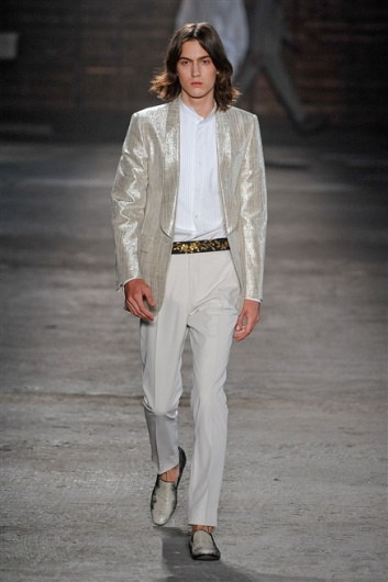 Fotoservizio/SS 2012/MEN/ALEXANDER MCQUEEN/D1/24