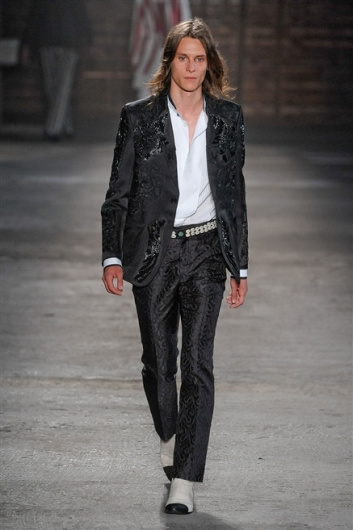 Fotoservizio/SS 2012/MEN/ALEXANDER MCQUEEN/D1/31