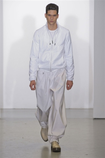 Fotoservizio/SS 2012/MEN/CALVIN KLEIN COLLECTION/D1/3