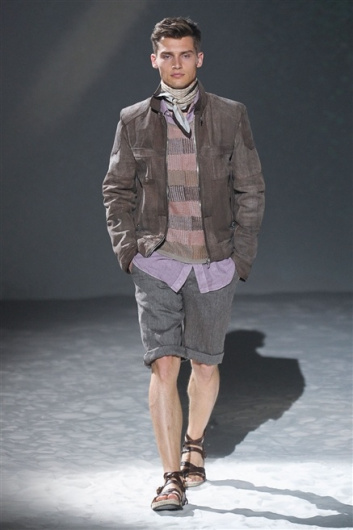 Fotoservizio/SS 2012/MEN/CORNELIANI/D1/8
