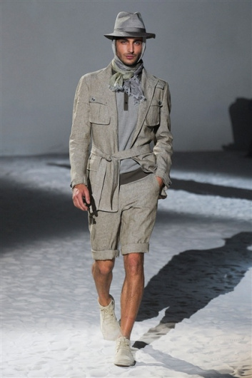 Fotoservizio/SS 2012/MEN/CORNELIANI/D1/16