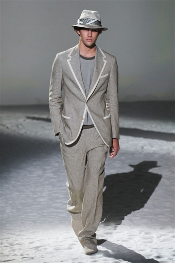 Fotoservizio/SS 2012/MEN/CORNELIANI/D1/18