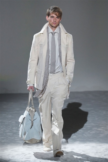 Fotoservizio/SS 2012/MEN/CORNELIANI/D1/20