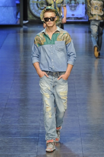 Fotoservizio/SS 2012/MEN/D&G/D1/25