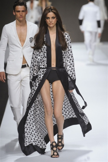 Fotoservizio/SS 2012/MEN/DIRK BIKKEMBERGS SPORT COUTURE/D1/47