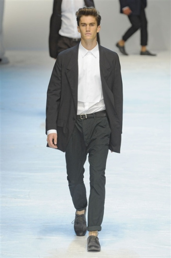 Fotoservizio/SS 2012/MEN/DOLCE & GABBANA/D1/16