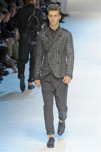 Fotoservizio/SS 2012/MEN/DOLCE & GABBANA/D1/24