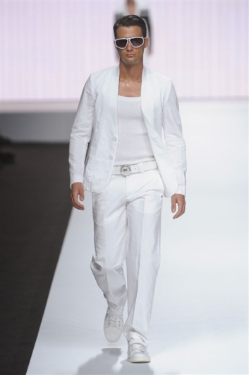 Fotoservizio/SS 2012/MEN/DIRK BIKKEMBERGS SPORT COUTURE/D1/23