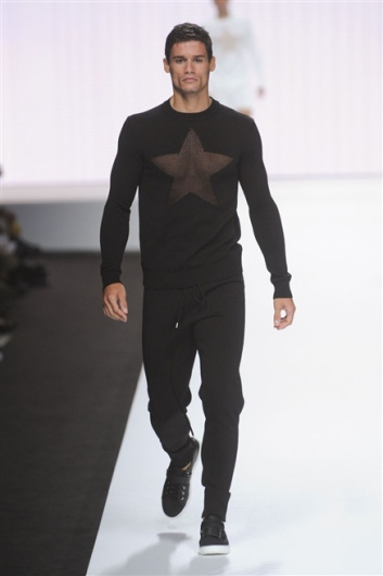Fotoservizio/SS 2012/MEN/DIRK BIKKEMBERGS SPORT COUTURE/D1/27