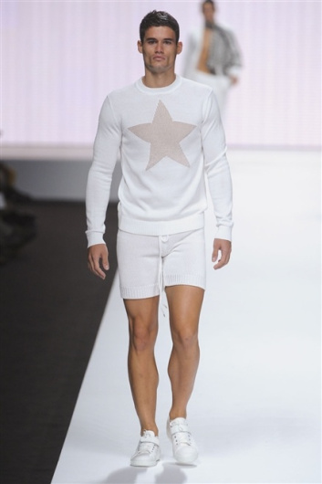 Fotoservizio/SS 2012/MEN/DIRK BIKKEMBERGS SPORT COUTURE/D1/28