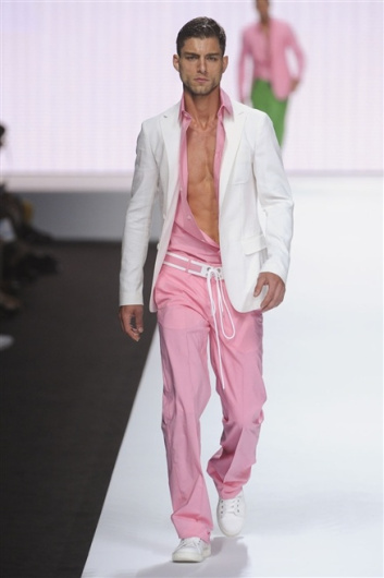 Fotoservizio/SS 2012/MEN/DIRK BIKKEMBERGS SPORT COUTURE/D1/33