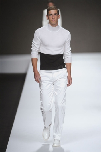Fotoservizio/SS 2012/MEN/DIRK BIKKEMBERGS SPORT COUTURE/D1/42