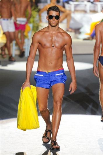 Fotoservizio/SS 2012/MEN/DSQUARED2/D1/16