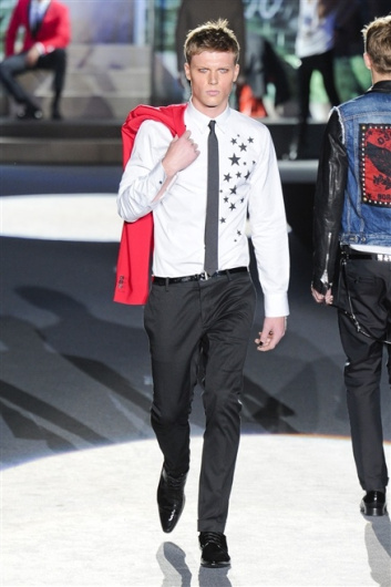 Fotoservizio/SS 2012/MEN/DSQUARED2/D1/35