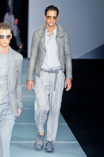 Fotoservizio/SS 2012/MEN/EMPORIO ARMANI/D1/1