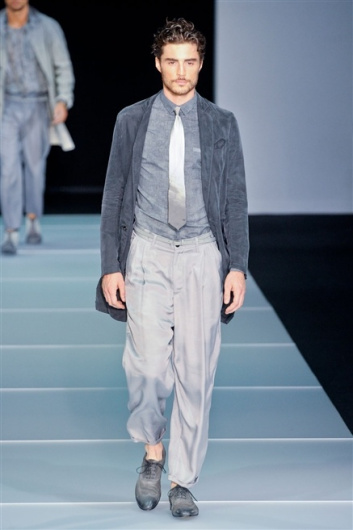 Fotoservizio/SS 2012/MEN/EMPORIO ARMANI/D1/4