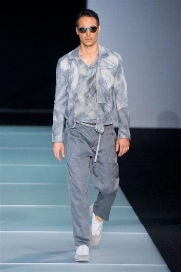 Fotoservizio/SS 2012/MEN/EMPORIO ARMANI/D1/15