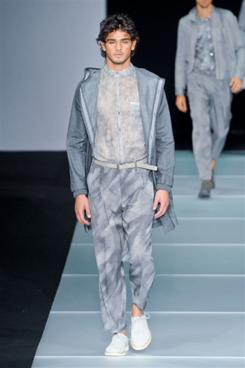 Fotoservizio/SS 2012/MEN/EMPORIO ARMANI/D1/17