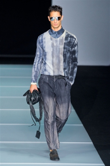 Fotoservizio/SS 2012/MEN/EMPORIO ARMANI/D1/38