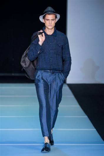 Fotoservizio/SS 2012/MEN/EMPORIO ARMANI/D1/40