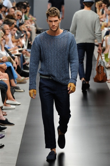 Fotoservizio/SS 2012/MEN/ERMANNO SCERVINO/D1/12