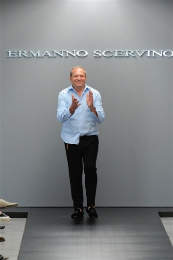 Fotoservizio/SS 2012/MEN/ERMANNO SCERVINO/D1/39
