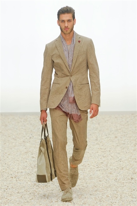 Fotoservizio/SS 2012/MEN/ERMENEGILDO ZEGNA/D1/3