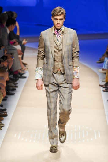 Fotoservizio/SS 2012/MEN/ETRO/D1/44