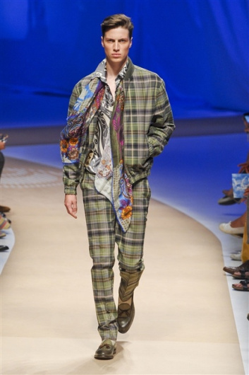 Fotoservizio/SS 2012/MEN/ETRO/D1/45