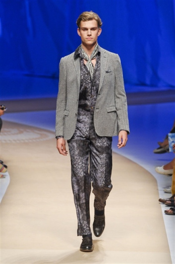 Fotoservizio/SS 2012/MEN/ETRO/D1/51
