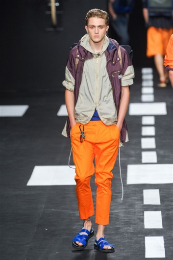 Fotoservizio/SS 2012/MEN/FRANKIE MORELLO/D1/6