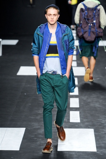 Fotoservizio/SS 2012/MEN/FRANKIE MORELLO/D1/26