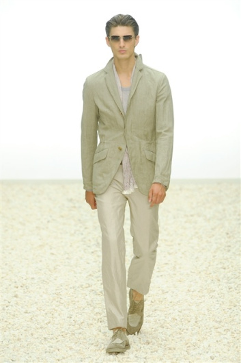 Fotoservizio/SS 2012/MEN/ERMENEGILDO ZEGNA/D1/26