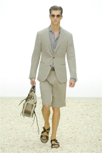 Fotoservizio/SS 2012/MEN/ERMENEGILDO ZEGNA/D1/29