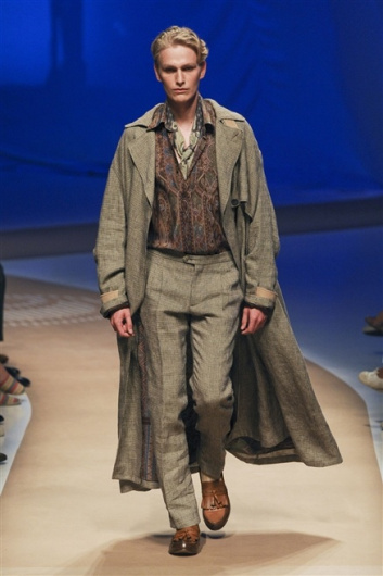 Fotoservizio/SS 2012/MEN/ETRO/D1/0