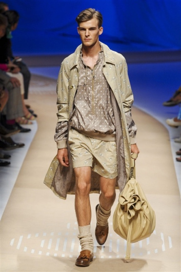 Fotoservizio/SS 2012/MEN/ETRO/D1/7