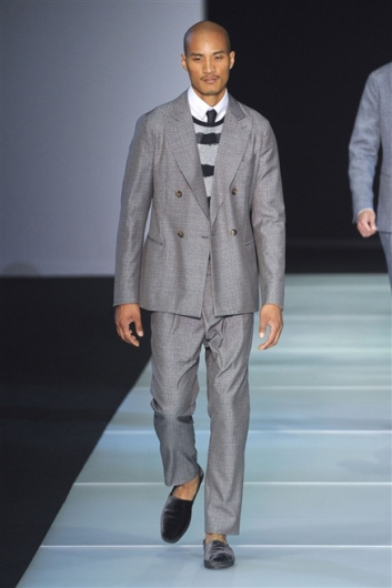 Fotoservizio/SS 2012/MEN/GIORGIO ARMANI/D1/0