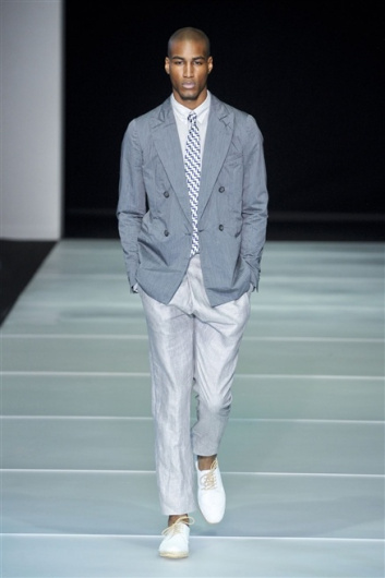 Fotoservizio/SS 2012/MEN/GIORGIO ARMANI/D1/3