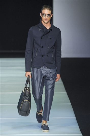 Fotoservizio/SS 2012/MEN/GIORGIO ARMANI/D1/9