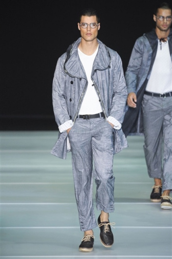 Fotoservizio/SS 2012/MEN/GIORGIO ARMANI/D1/11