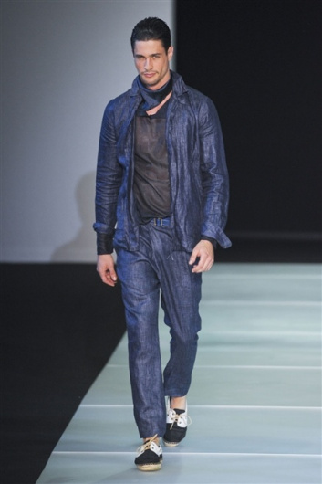 Fotoservizio/SS 2012/MEN/GIORGIO ARMANI/D1/15