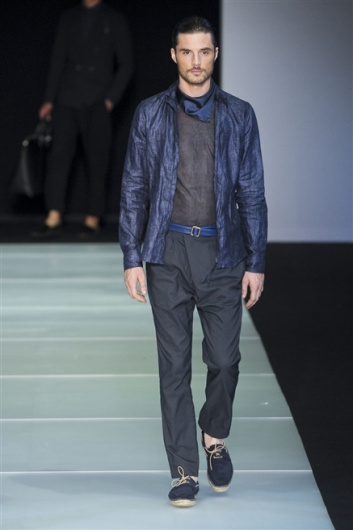 Fotoservizio/SS 2012/MEN/GIORGIO ARMANI/D1/16