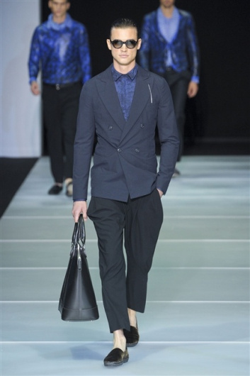 Fotoservizio/SS 2012/MEN/GIORGIO ARMANI/D1/17