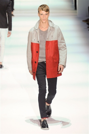 Fotoservizio/SS 2012/MEN/GUCCI/D1/4